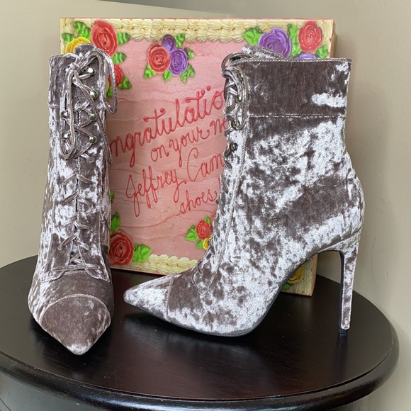 Jeffrey Campbell Elphaba Taupe Crushed Velvet Boot - Picture 10 of 10